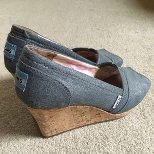Toms Wedge Shoes